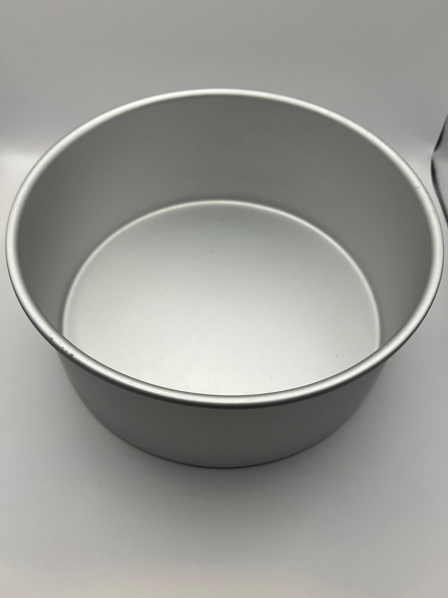 9" Round Cake Tins x2